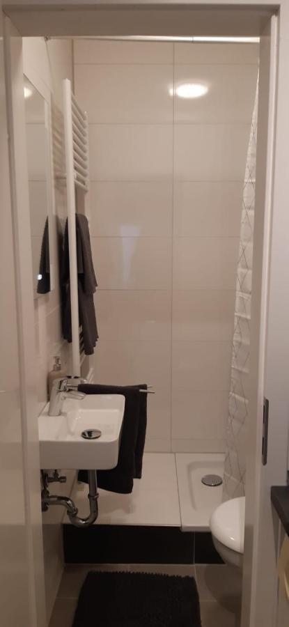 Cozy City Apartment Düsseldorf Kültér fotó